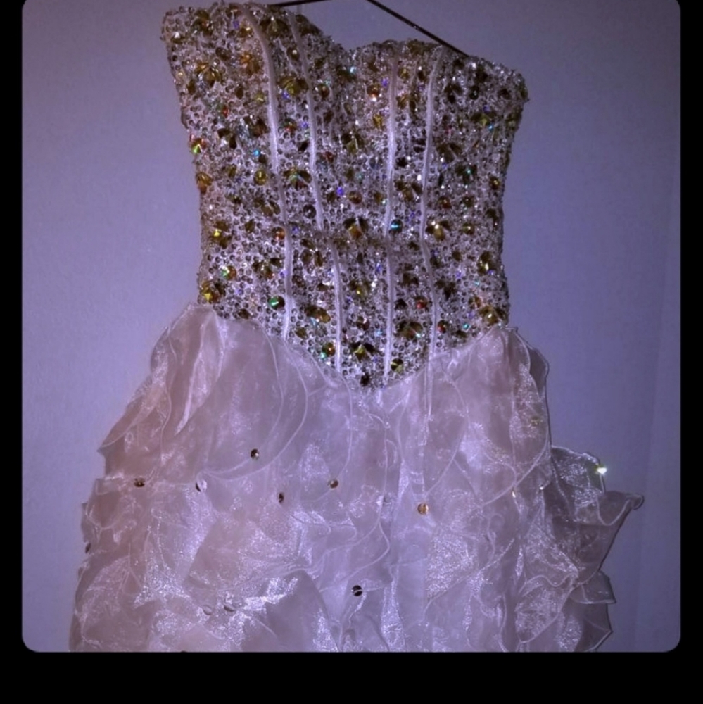 Wedding dress, used for a wedding - Picture 2 of 7